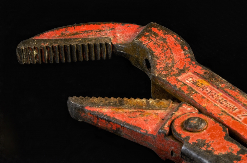 sasu-PEGOMAS-min_pipe-wrench-318084